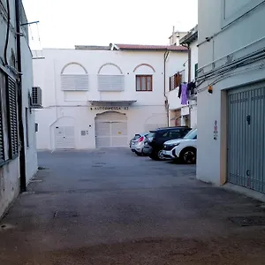 https://il-piccolo-eden-private-garden.it-tuscanyhotel.com